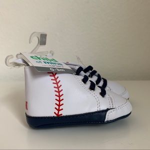 Infant baseball shoes